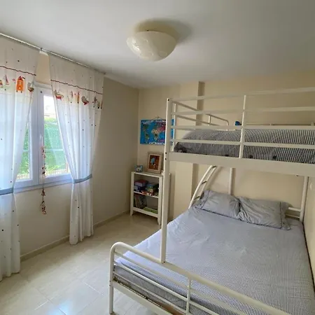 Bajo Con Jardin Y Piscina! *