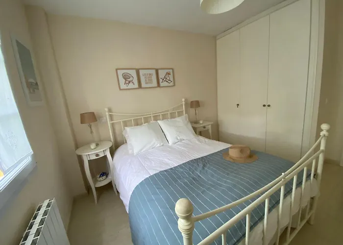 Apartmán Bajo Con Jardin Y Piscina! Galizano